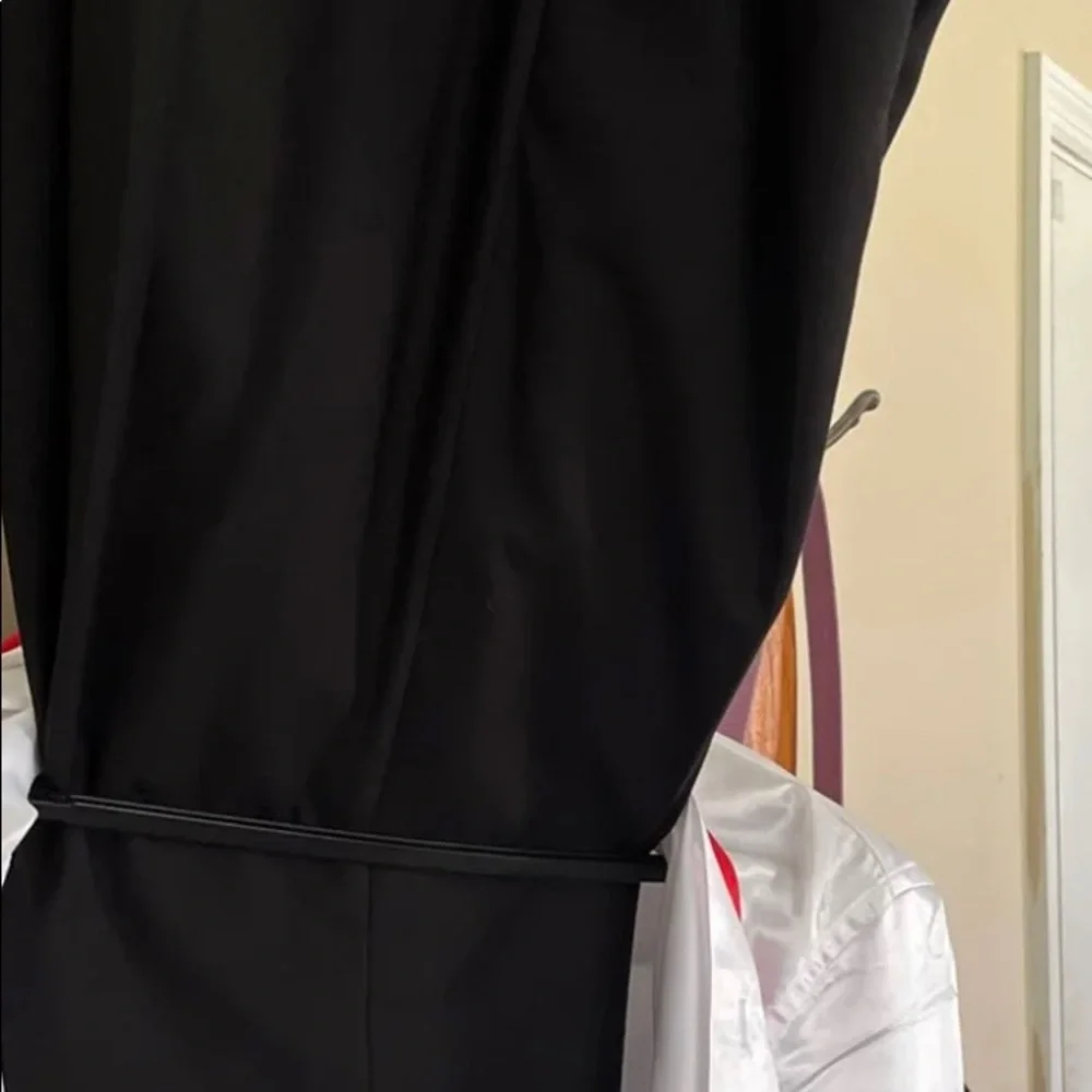 Daniel Ellis’s Suit. Made in Italy - Picture 7 of 10